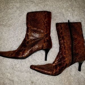 Snakeskin-look Boots